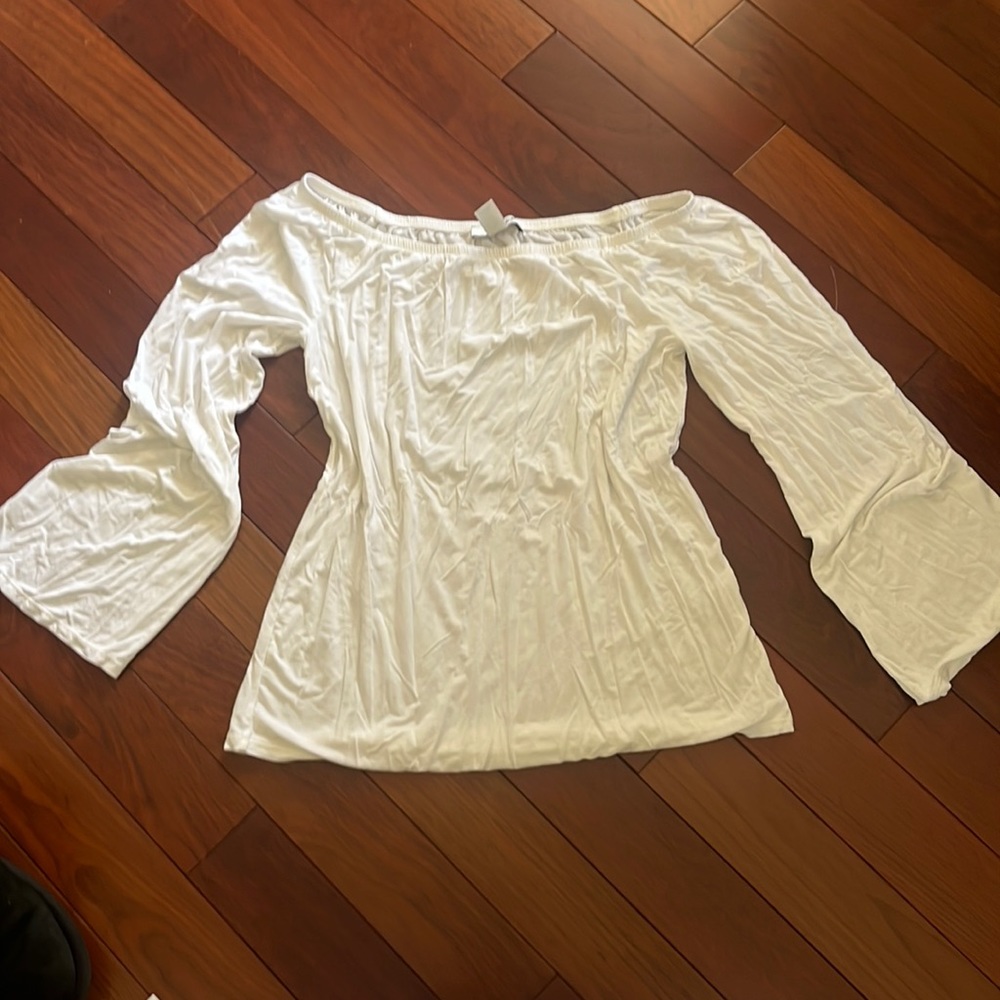 White House| Black Market top